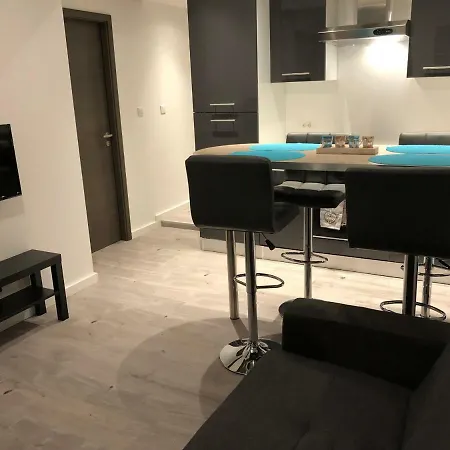 Lejlighed Centre Historique